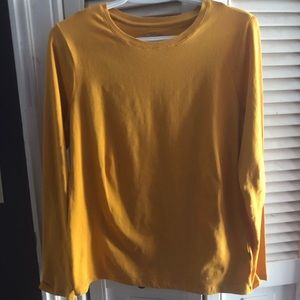 New Lord and Taylor long-sleeved tee.